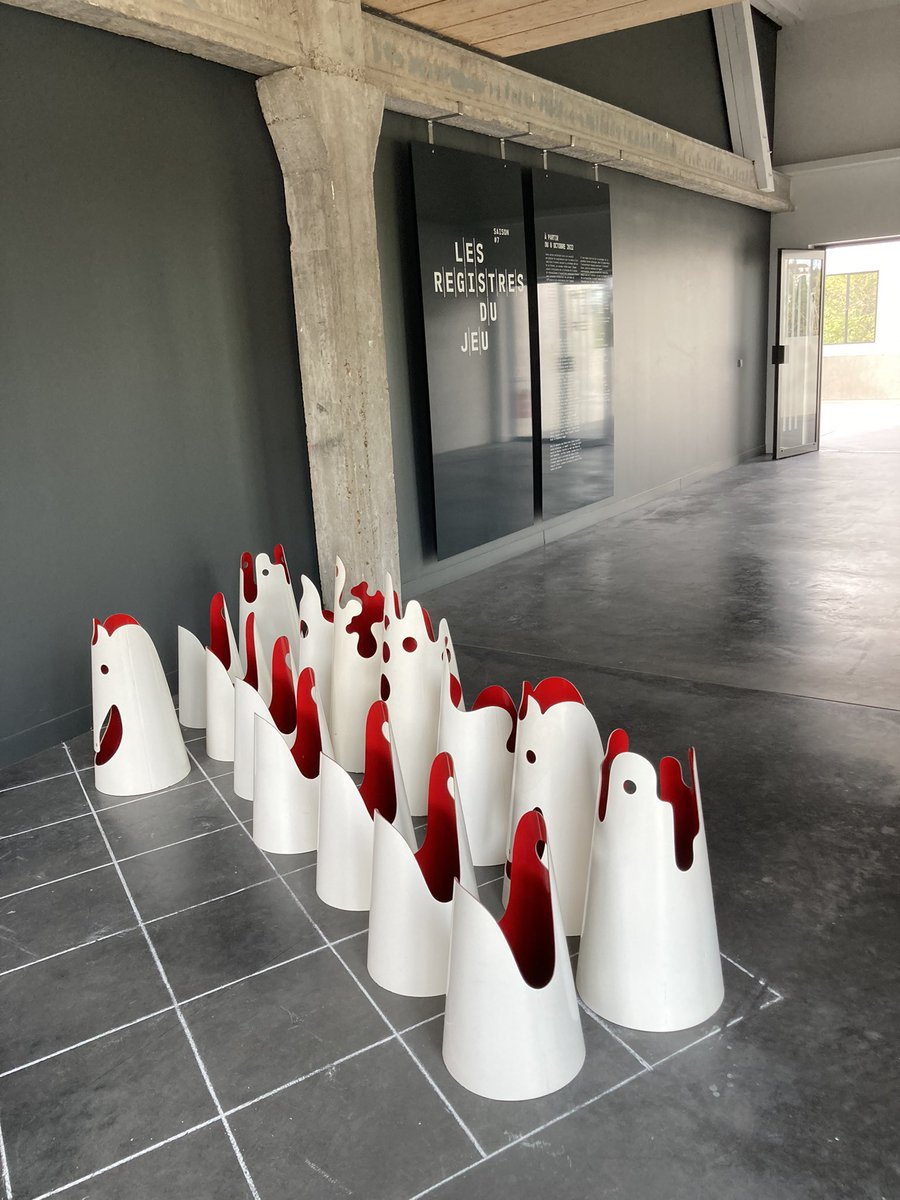 NermonSophie's tweet photo. « Les registres du jeu » , magnifique et surprenante expo #simmonet #jeu #modularite #ludicite à #Tannerie #Amilly #montargis 
Lieu d’art et de #patrimoineIndustriel @leloiret
Des œuvres pour #voiepro #terminale #bacpro «  le jeu, futilité, nécessité » https://t.co/jQdlcuMlil