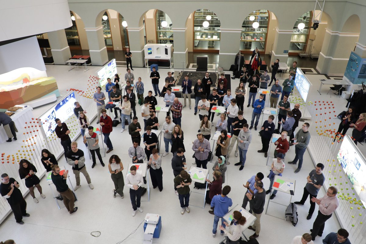 Yesterday, we hosted our Meet &amp; Greet 2022🎉

It was great to see all of you in person, from long-time community members to fresh and exciting new faces✨

A big thank you to our keynote speakers, <a href="/VerenaZim90/">Verena Zimmermann</a> and Adrian Marti, and our key sponsors AWK Group and <a href="/AdeccoGroup/">The Adecco Group</a>👏