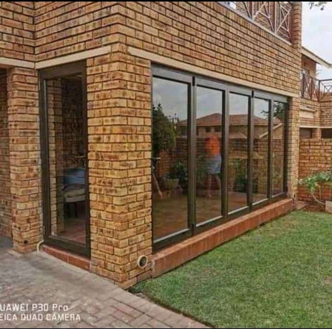 MisterPsir's tweet photo. For all you aluminum and glass projects;windows,doors,balustrades etc.we deliver and do free installation nationwide... https://t.co/POssfhqXX7