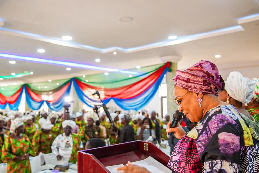 scarfizal's tweet photo. the Women Campaign Organization for Asiwaju Bola Ahmed Tinubu and Senator Kashim Shettima in the State of Osun at the New Ileri Oluwa Campaign Office.

#BAT2033 #Renewedhope23 https://t.co/mSViNQ8Kyc