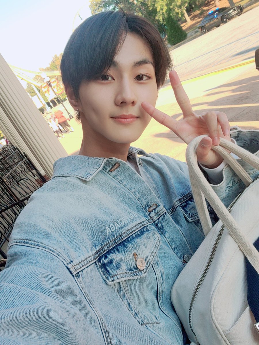 chaamging's tweet photo. #광고 #제품협찬 #가방 #dailybag https://t.co/WVsbcf5U00