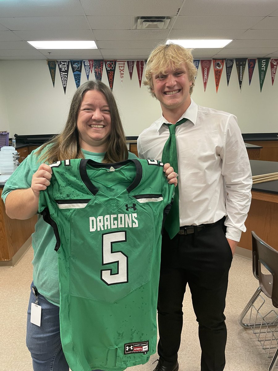 #DragonMvp <a href="/coachrdodge/">Riley Dodge</a> <a href="/SLC_Recruiting/">Southlake Carroll FB Recruiting</a>