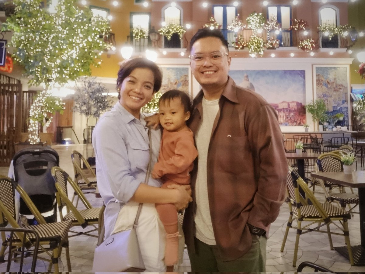 pajengjeng's tweet photo. K. Fine. Sama ka na, Bing. #PiLofAtLast #HelloImOliviaRain https://t.co/N4u1Dhcx87