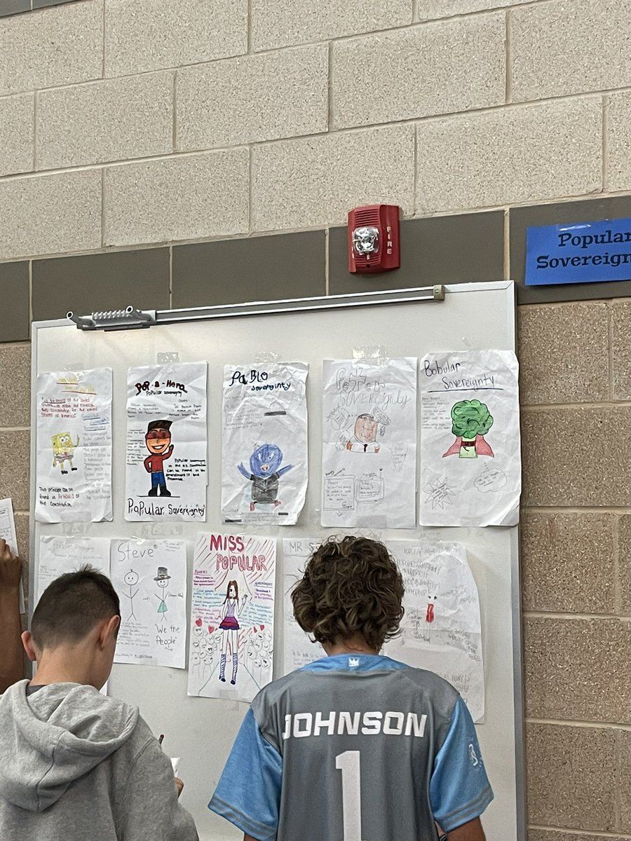 Introducing the Constitutional Avengers!  🦸‍♂️🦹🦸‍♀️ Students turned a Conststitional principle into a superhero then we did a gallery walk to review all the principles.  @TexHillMS  #historyisfun #governmentisfuntoo