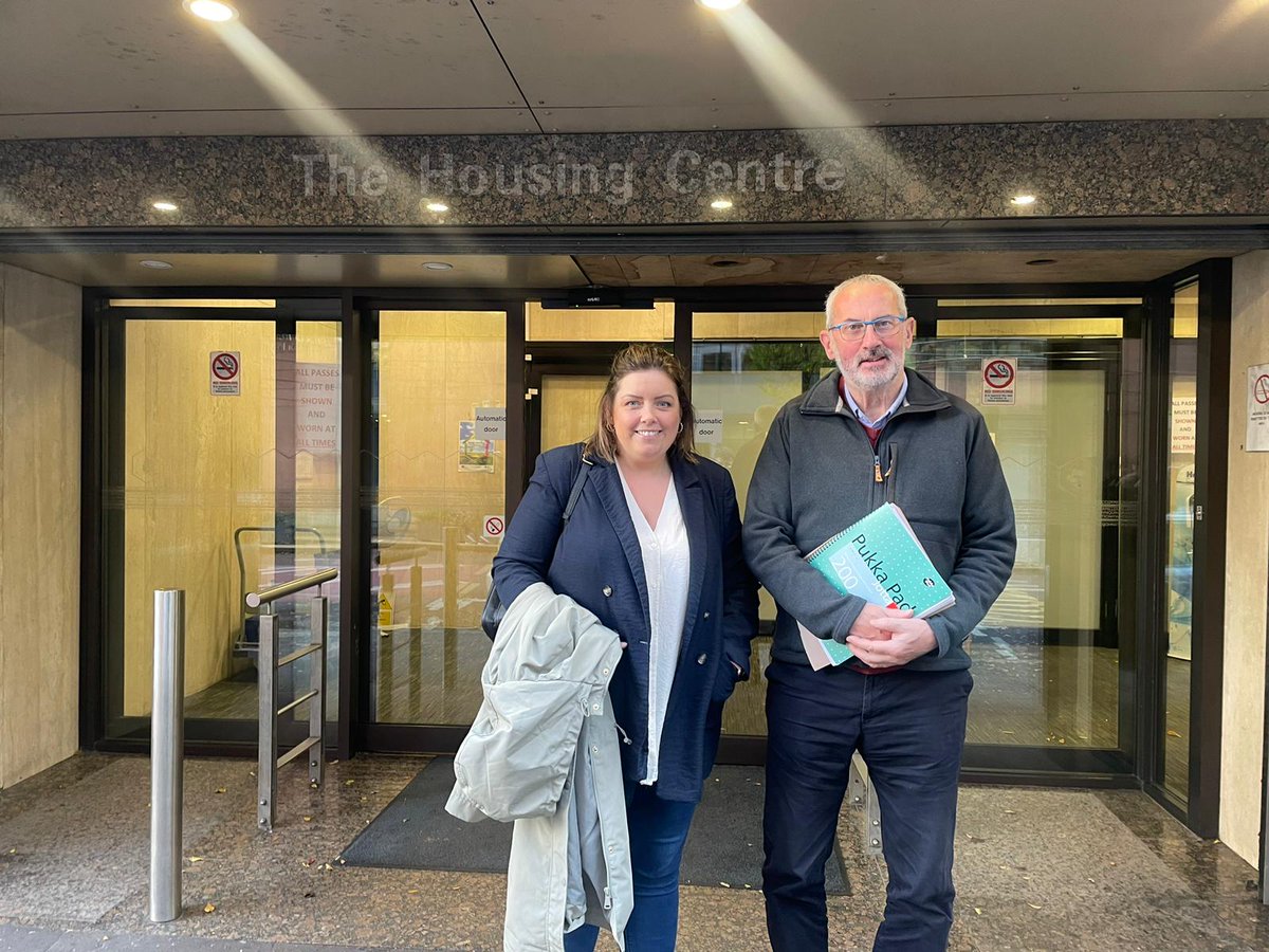 Myself and <a href="/johnpgormley/">Cllr John Gormley</a> had a productive meeting with <a href="/nihecommunity/">Housing Executive</a> today discussing local housing issues in South Belfast on behalf of residents

We need a functioning executive to deliver for people on the ground &amp; tackle the cost of living crisis impacting families &amp; workers