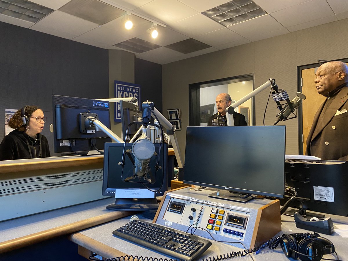 Stan Bunger (@bungerkcbsradio) on Twitter photo Back at my old stomping grounds, Studio A at <a href="/KCBSRadio/">KCBS 106.9 FM/740 AM</a> for a busman’s holiday Back at my old stomping grounds, Studio A at <a href="/KCBSRadio/">KCBS 106.9 FM/740 AM</a> for a busman’s holiday