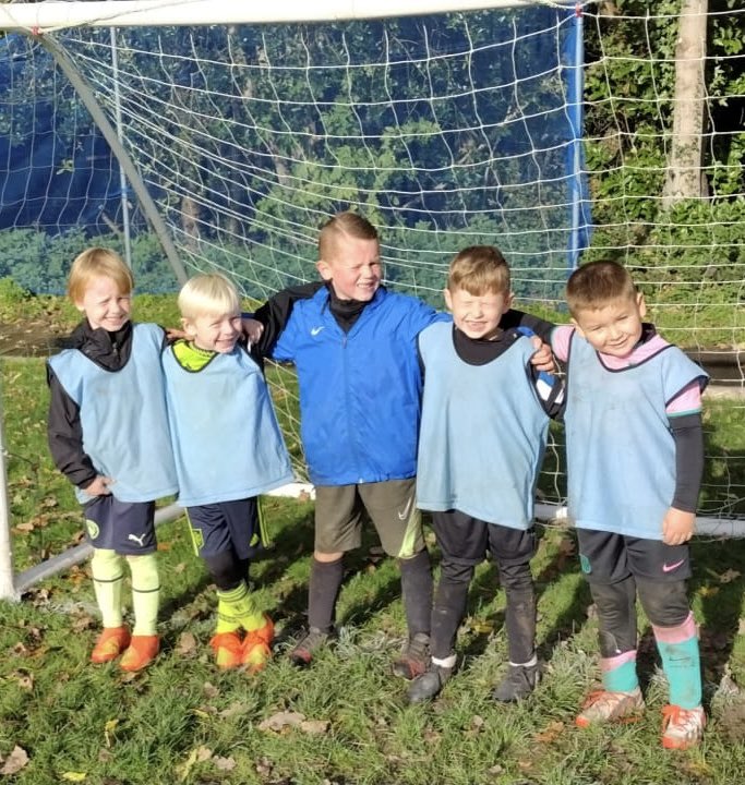 KCRCoaching's tweet photo. What a week down at the KCR Footy camp that was 👌⚽️
All of the coaches loved every minute of it 🙌🏽🙌🏽
A MASSIVE WELL DONE to everyone that attended!!! Roll on February 🤣👌#KCRCoaching #KCRFootyCamp #DoneNDusted https://t.co/yXIvWXAenj
