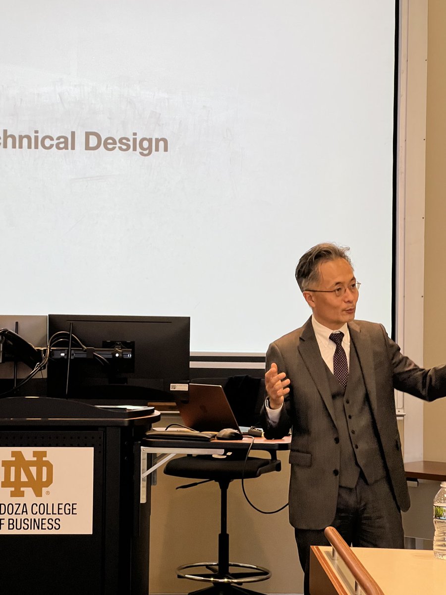 Decentralized layered modular architecture- ⁦<a href="/YoungjinYoo/">Youngjin Yoo</a>⁩ ‘s next big idea!! ⁦⁦<a href="/NDBusiness/">Mendoza College of Business</a>⁩ ⁦<a href="/caseweatherhead/">Weatherhead School</a>⁩