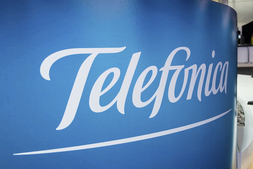 Telefónica ha sufrido un ciberataque: si eres cliente de Movistar u O2, así puedes cambiar la contraseña xataka.com/p/250289