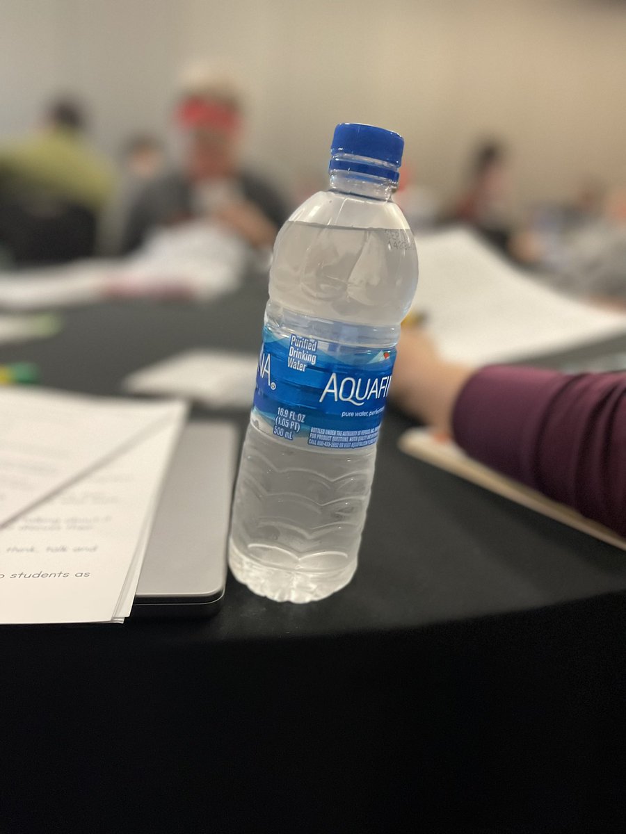 jonellebell's tweet photo. Thanks @chrissybug24 for the water for my presentation dehydration. 😬 @ohioctm Math Conference https://t.co/6Xko2SxGRX