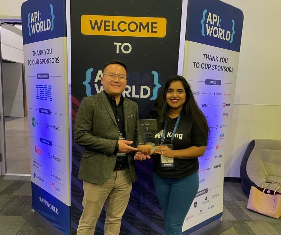 kong's tweet photo. 👏 Kong has been named Best in #APIM by @APIWorld: https://t.co/xB0ktPxI7C
🗣️“Kong Enterprise’s win here at the 2022 #APIAwards is evidence of their leading role in the growth of the global API ecosystem,” - Jonathan Pasky, EP & Co-Founder, @DevNetwork_, producer, API World https://t.co/R7EjtRavWx