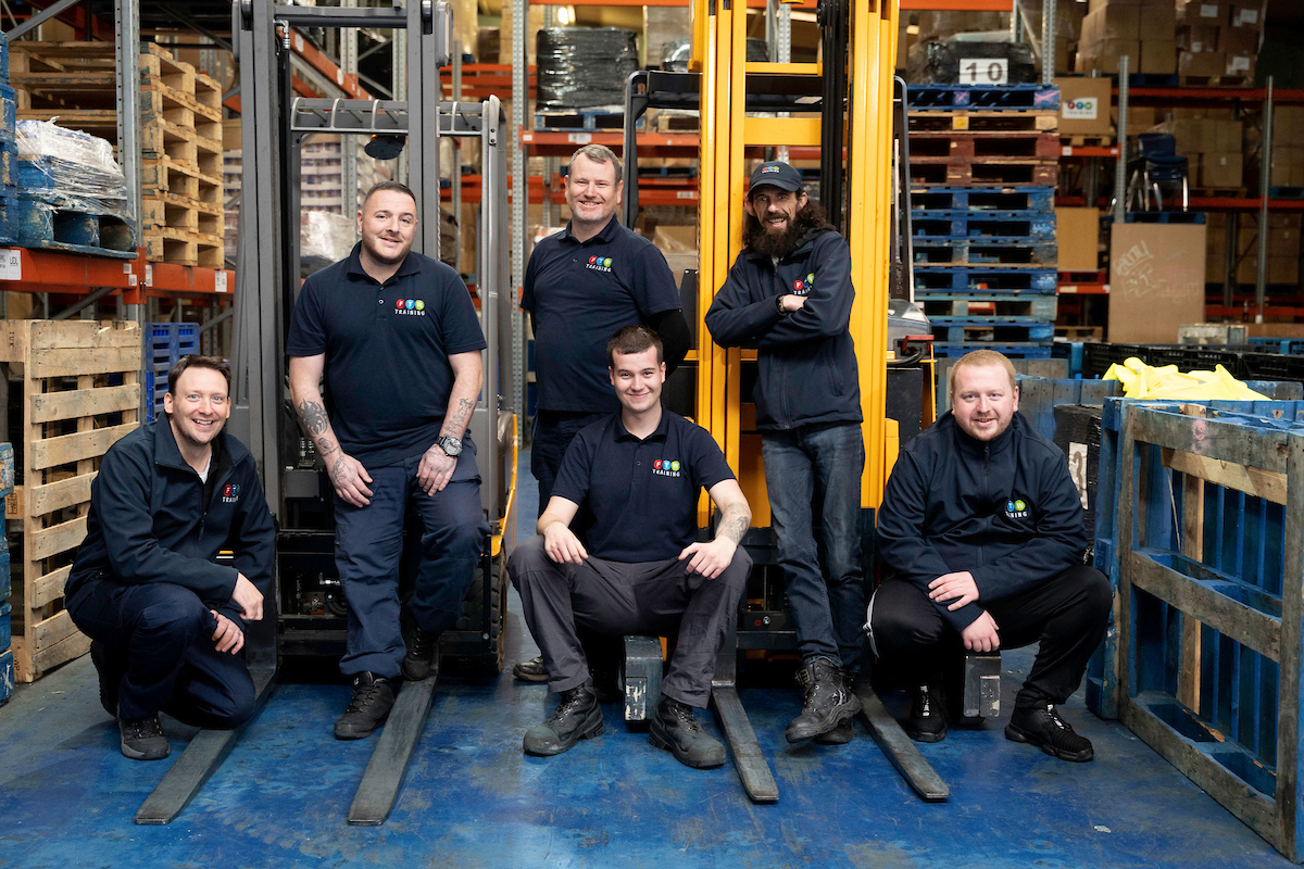 It's been another busy week! We are currently working on a number of projects that we are hoping to announce very soon.  
Big thanks to Nigel Hillier for coming into the training centre this week and taking some fantastic photographs of the team and training taking place.