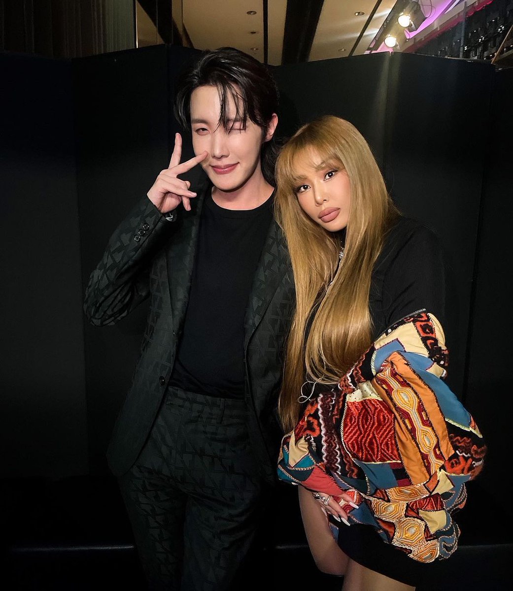 аня soothsayer⁷⁺⁹ tweet media