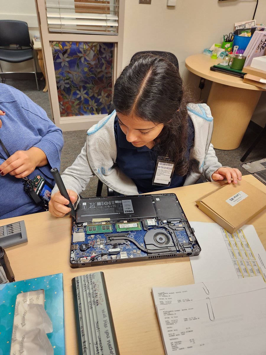 🄰🄿🅁🄸🄻 🅁🄸🄲🄷🄼🄾🄽🄳 tweet media