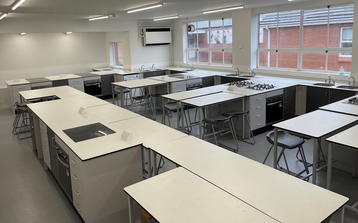 design_azds's tweet image. Feel Good Friday - Food Room Frenzy!

&amp;lt;&amp;lt;&amp;lt; Summer Reminiscing &amp;gt;&amp;gt;&amp;gt;

Looking forward to the next project, here we go again!

#learningspaces #schoolinteriors #schooldesign #schoolfurniture #foodtechnology #designsolutions #schoolsciencelabs #schoolrefurbishment #ictrefurbishment
