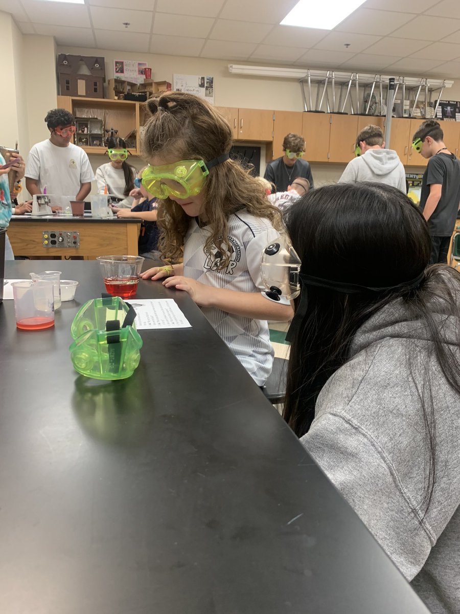 Jen Ruiz tweet media