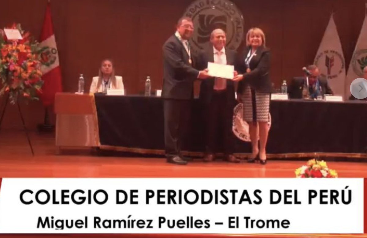 Obviamente, Ramírez no mencionó por nombre al dueño de la productora (y escribió mal la razón social). Pero deja claro que Burgos, hoy su premiador, fue su fuente.