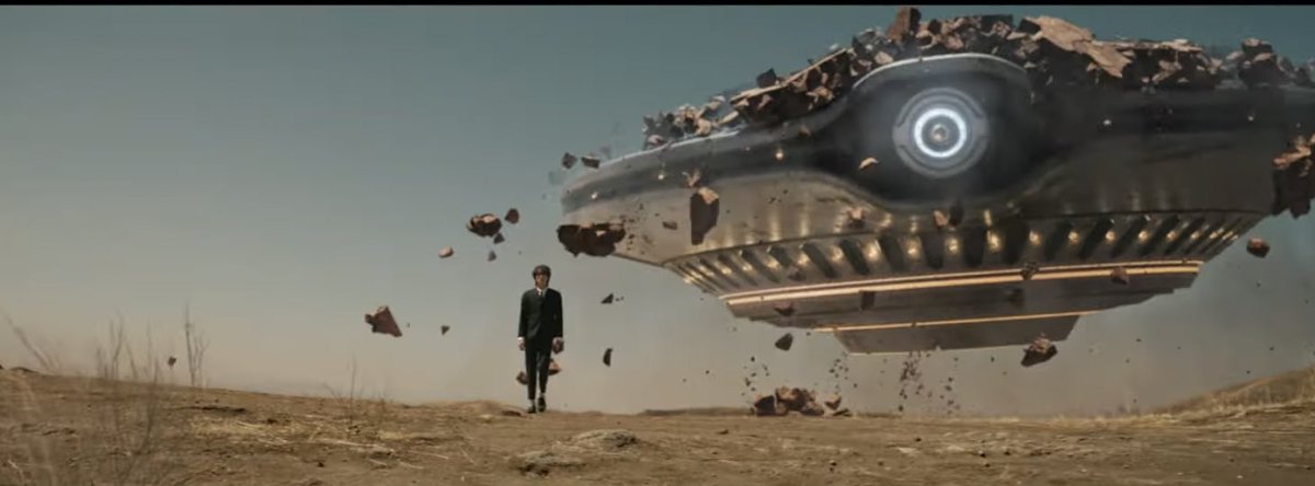 0613frames's tweet photo. some things ive noticed from #TheAstronaut:

It’s shot at an aspect ratio of 2.75:1 in anamorphic format (this is a VERY rare ratio).✨ 1/3 https://t.co/sWFx5wGoEA