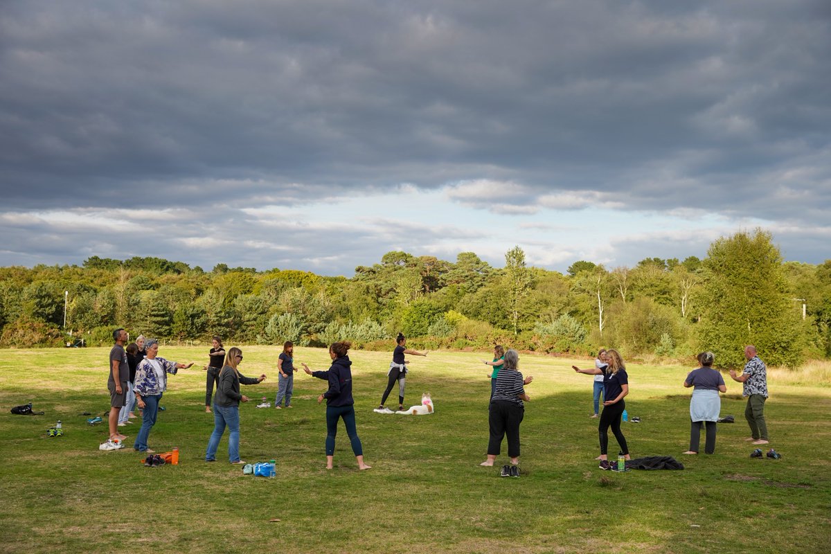 CommsUnplugged's tweet photo. *FEEL THE FLOW*
We held our #CU22 #Qigong Moving Meditation session outside, barefoot on the grass in our #fieldofdreams. It was incredibly calming &amp; mindful, &amp; we could truly feel the energy in our hands. Thank you Martin Common for a great session.#taichi #meditation #wellbeing https://t.co/jWJJlLXmbg