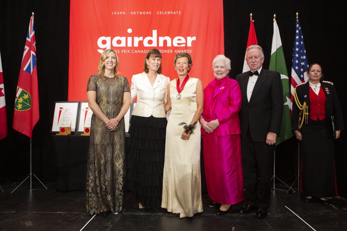 Dr. Cook was presented the 2022 Canada Gairdner Wightman Award by Lieutenant Governor Elizabeth Dowdeswell (@LGLizDowdeswell), Paul O'Bryne, Dean of Faculty of Health Sciences @McMasterU, Heather Munroe-Blum, Chair of Gairdner’s Board of Directors, & Sommer Wedlock, Gairdner EVP.