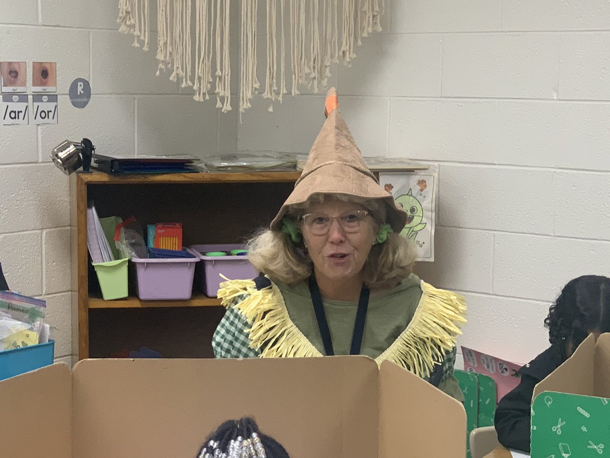 CPS Department of School Leadership tweet media