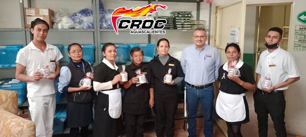 Seccion67CROC's tweet photo. #CROCAguascalientes;
Está mañana queremos felicitar a todas las camaristas del mundo, pero en especial a nuestros compañeros y compañeras camaristas de la #Seccion67 , por ser el #díadelacamarista, porque su labor va más allá de la limpieza del hotel, @IsaiasSiCumple https://t.co/ngpLpdtyfo