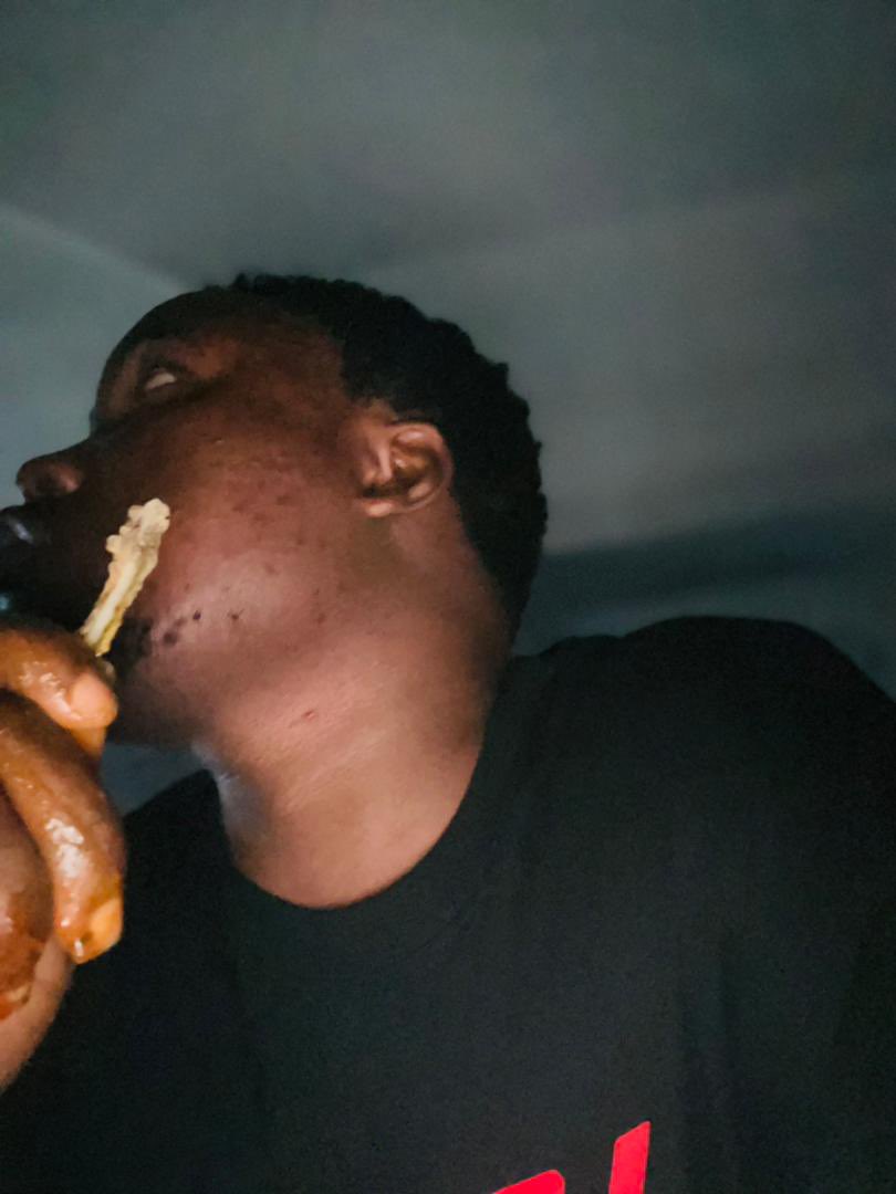 MatthewPopular's tweet image. Bi ekun pe di ale…… wa bere re ni oju pali ni owuro Ojo Keji 😒😂