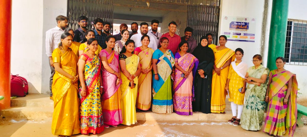 codeacadtswreis's tweet image. Pic on the occasion of opening coding and IOT labs by BluJay Solutions at TSWR Coding Academy, Moinabad.
@myblujay
@codeacadtswreis @TSWREISOCIETY @DRonaldRose