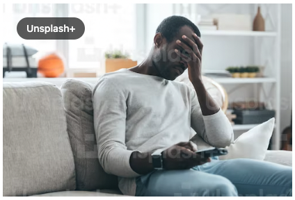 BertBeeckman's tweet photo. Unsplash+? Sounds like the beginning of the end. AI-generated images as an alternative? 🤔 #unsplash #pexels https://t.co/BJTFTYwld5