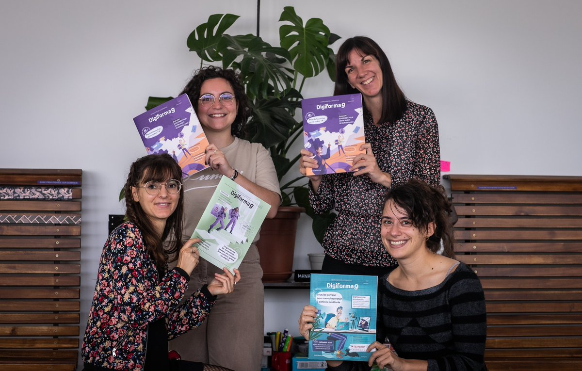 digiforma's tweet photo. 𝗜𝗧'𝗦 𝗔 𝗪𝗥𝗔𝗣 🥳
Le nouveau #Digiformag est dans vos boites aux lettres grâce à l'équipe de choc : Pascale Lagahe, Julia Rapini, Morgane Kirmann et Sophie Manzetti 👏
#OF #FormationPro #FormationProfessionnelle https://t.co/zZyPKflP5G
