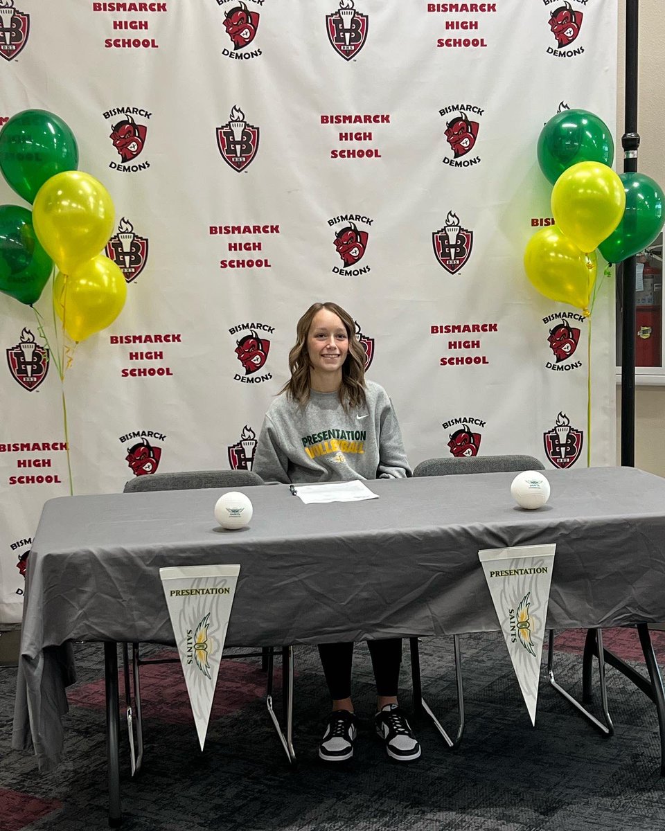 Demon_VB's tweet photo. Big congrats to Senior, Payton Foster on signing her National Letter of Intent to continue her academic and athletic career at Presentation College in Aberdeen! We can’t wait to watch you compete at the next level!

#Demonvb #OneUltimateGoal #DemonPride https://t.co/0ZEjEVssPM