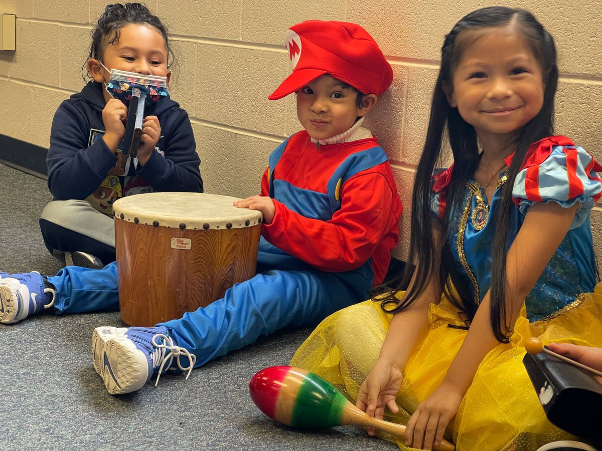 Book Character Day <a href="/CrestwoodElem/">Crestwood Elementary School</a> <a href="/CrestwoodES_k/">Crestwood ES Kindergarten</a>