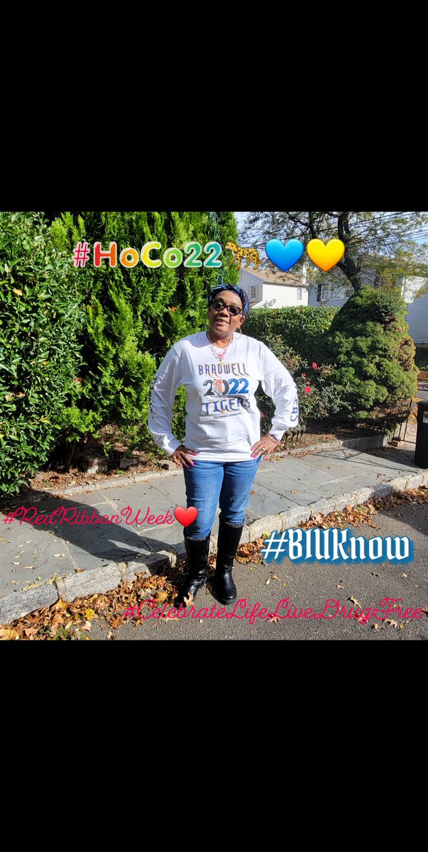 BIParentEngage's tweet photo. #RedRibbonWeek22❤️ #CelebrateLifeLiveDrugFree
#HoCo22🐅💙💛
#SchoolSpiritDay🐅💙💛
@BradwellTigers @BradwellMedia @redribbonweek https://t.co/cjh7WbuWAr