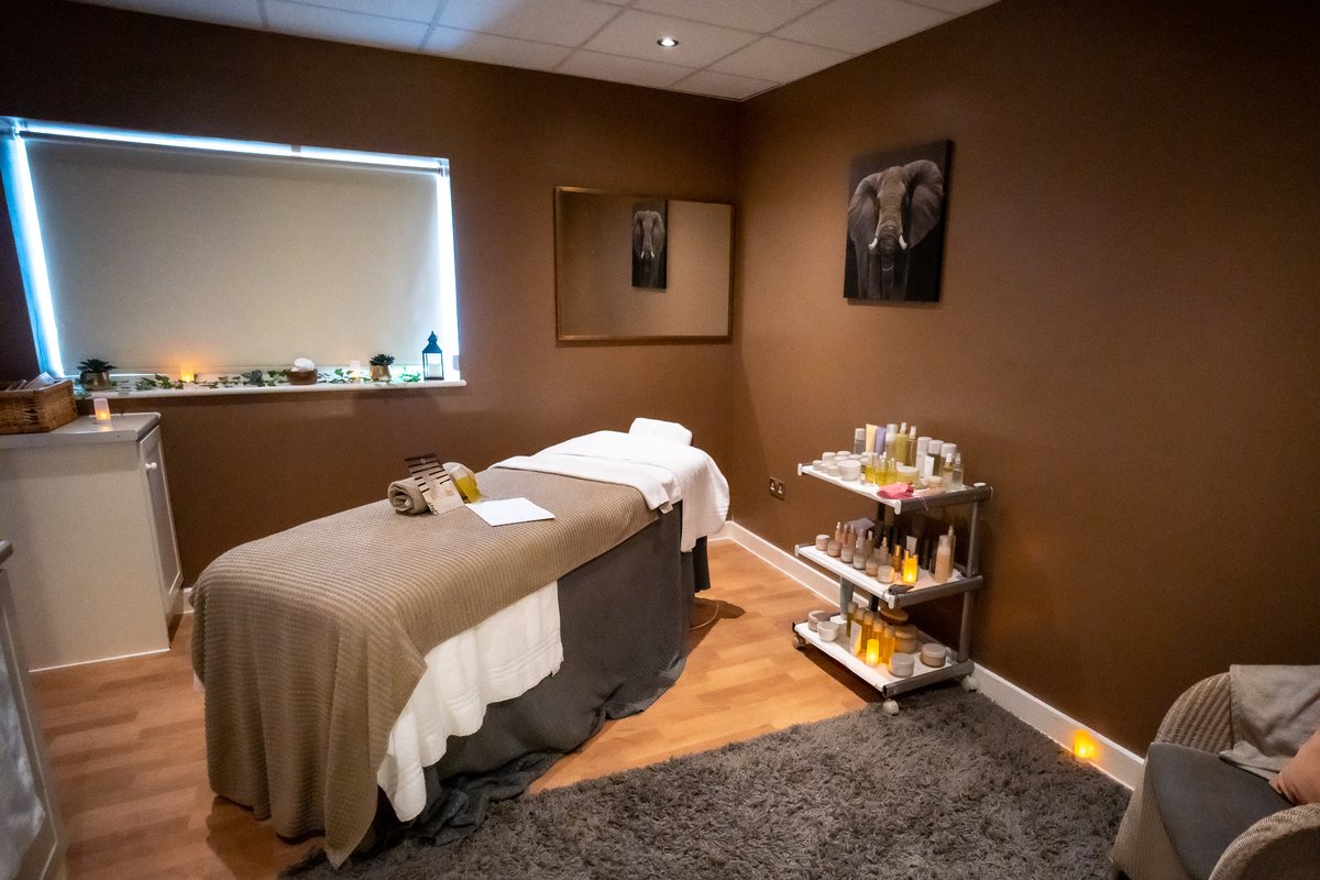 Bespoke Hotels (@bespokehotels) on Twitter photo Want to relax and unwind? We have the perfect spa for you. 🧖
There are plenty of luxury facilities to indulge in at <a href="/BillesleyManor/">Billesley Manor Hotel & Spa</a>.
Find out more by reading this blog: bit.ly/3MBZ6H7
#Spa #SpaDay #ManorHouse #BespokeHotels Want to relax and unwind? We have the perfect spa for you. 🧖
There are plenty of luxury facilities to indulge in at <a href="/BillesleyManor/">Billesley Manor Hotel & Spa</a>.
Find out more by reading this blog: bit.ly/3MBZ6H7
#Spa #SpaDay #ManorHouse #BespokeHotels
