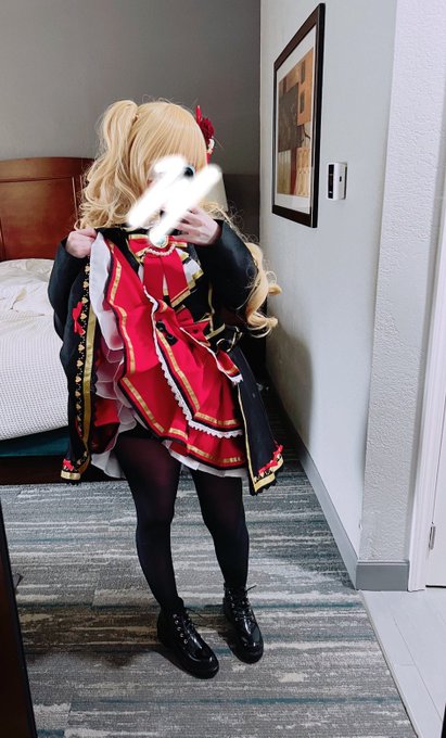 Come find me this weekend at awa :o https://t.co/stvRHi99Nf