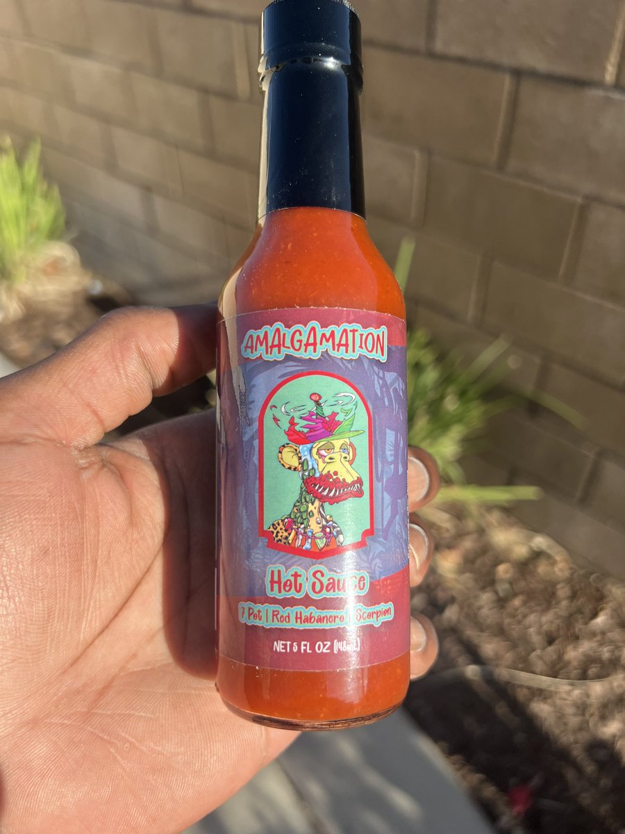KRAM_btc's tweet photo. If you like SPICY🌶️ food, I’m gifting one person MY HOTT Sauce. All you have to do it like, RT, and follow @KRAM_eth. Winner will be picked in 48hrs. Stay SPICY my frens 🥵🥵🔥🔥 https://t.co/idBi8i6R5P