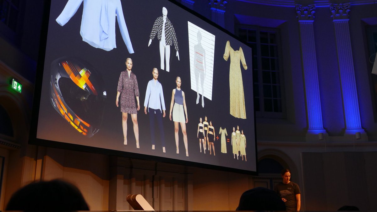 Phil on his fabric processing pipeline where he established mass digitalization of clothes using photogrammetry and A. I., for me the best talk today <a href="/SaphireSouldier/">Phil Gosch</a> #bcon22