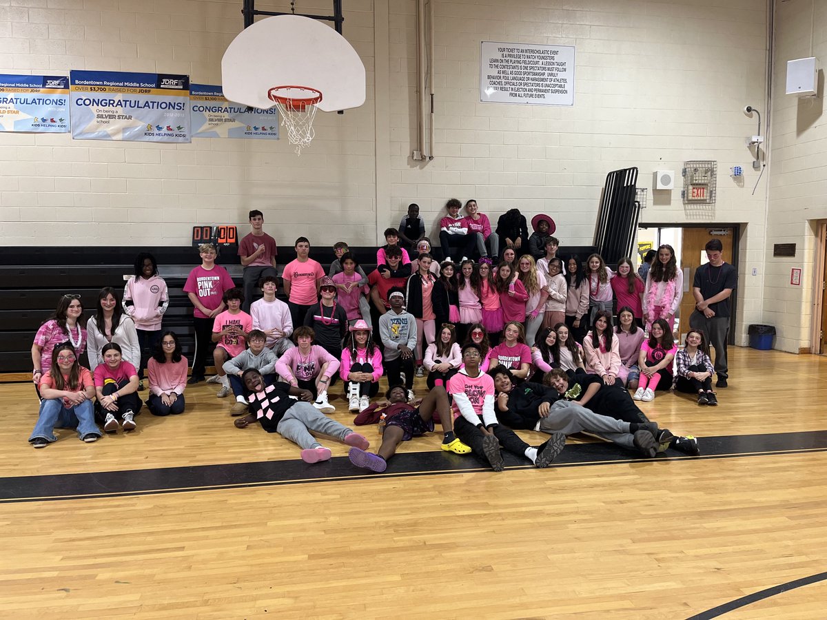 Mrs. Hough tweet media