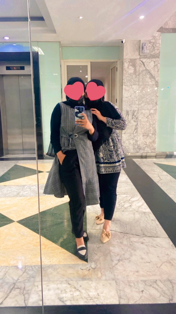 Yennii_ss's tweet photo. @ohmybeautybank Ini sih nder, bisa buat kuliah, bisa buat ngantor, nyaman banget 

https://t.co/KFT1MoI2Q8 https://t.co/j48FcJdO2P