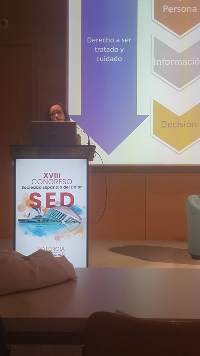 Nuestra paciente experta <a href="/PanyPepinillo/">PanyPepinillo</a>, dejando MUY alto el pabellón en el Congreso de la <a href="/Sedolor/">Sociedad Española del Dolor</a> #SEDValencia22