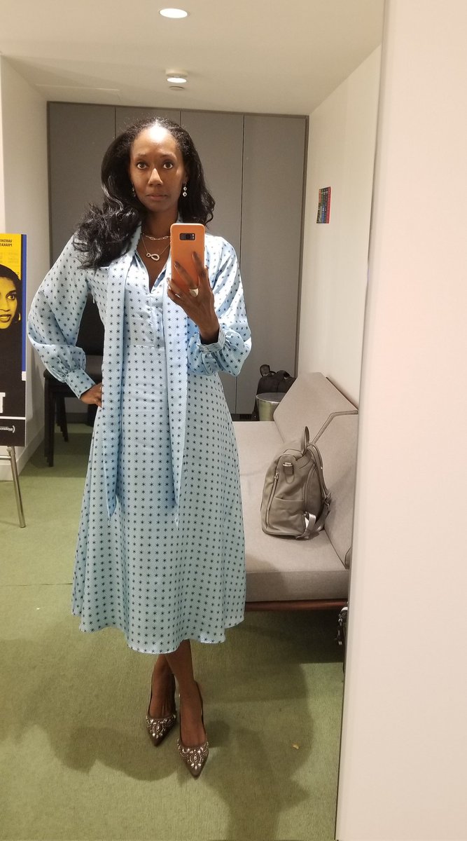doitinpublic's tweet photo. Everything about this pale blue comet print dress by @Lisou_london has been an experience.💫
A little BTS green room moment before my fireside chat with the hilarious London Hughes for @cvfoundation
#SparkChangeSummit at @hammer_museum https://t.co/9htx8Z26yg