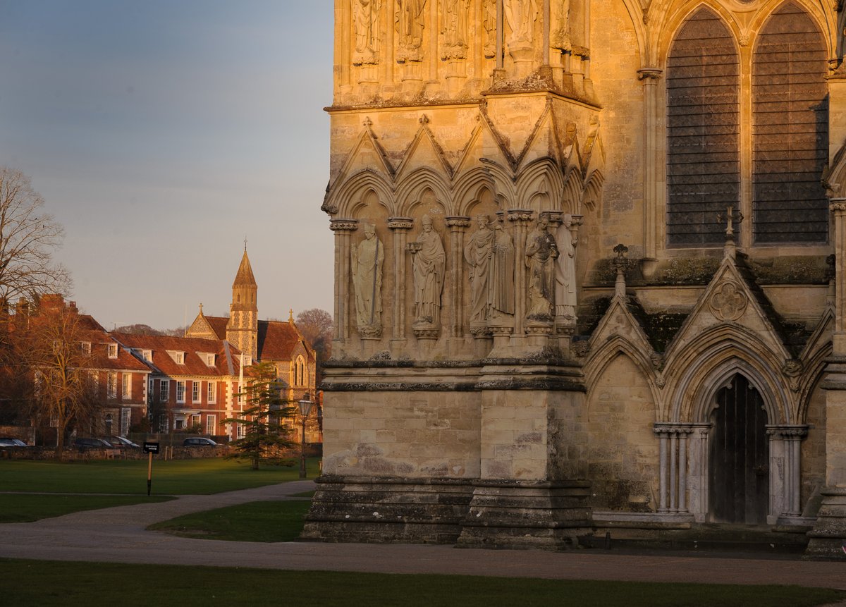 Join this #preaching at Christmas day w/ <a href="/RevPaulBurden/">Paul Burden</a> 
30 Nov &amp; learn new ways to proclaim the Tidings of a Gospel True   

<a href="/DioSalisbury/">Diocese of Salisbury</a> 
<a href="/BathWells/">Diocese of Bath & Wells</a> @diobrizzle <a href="/dioceseoflondon/">London Diocese</a> @CollofPreachers <a href="/CofEWinchester/">Diocese of Winchester</a> <a href="/CofEPortsmouth/">Portsmouth Diocese</a>
<a href="/ChichesterDio/">Chichester Diocese</a>

Details >> sarum.ac.uk/short-courses/…