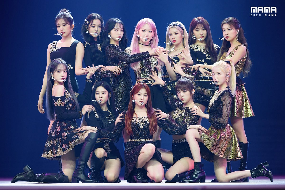12_yn_th's tweet photo. あぁほんとに大好きだよ😭💞

#나의세상_나의빛_아이즈원
#FOUReverWithIZONE https://t.co/DvrUO6PCcf
