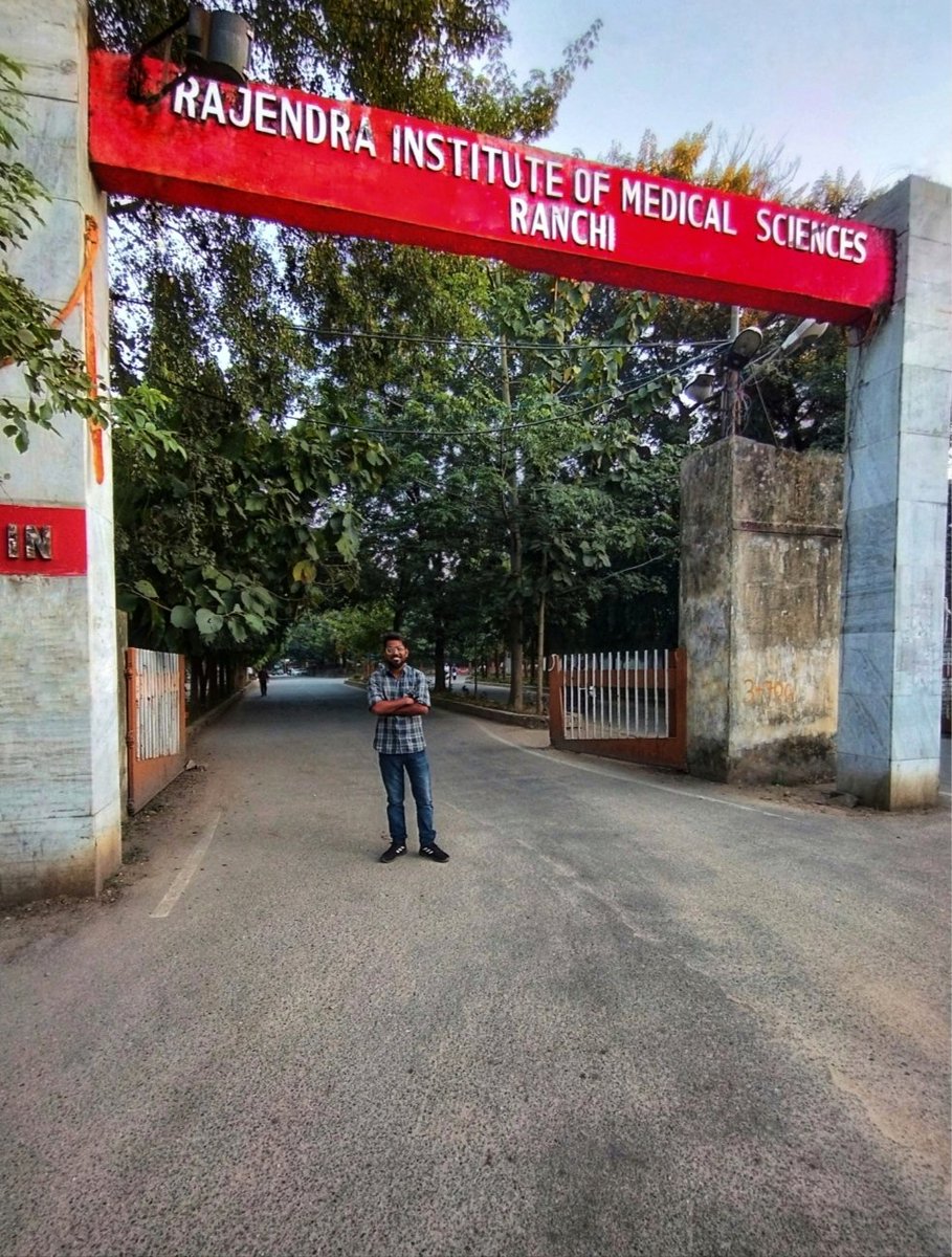 Dr_SumitMS's tweet photo. In a confusion of choosing between central institutes or good hands-on, I got both,
Can't he happier
#MedTwitter
#TwitterDoc
#Surgeon https://t.co/NhlZCi6pyD