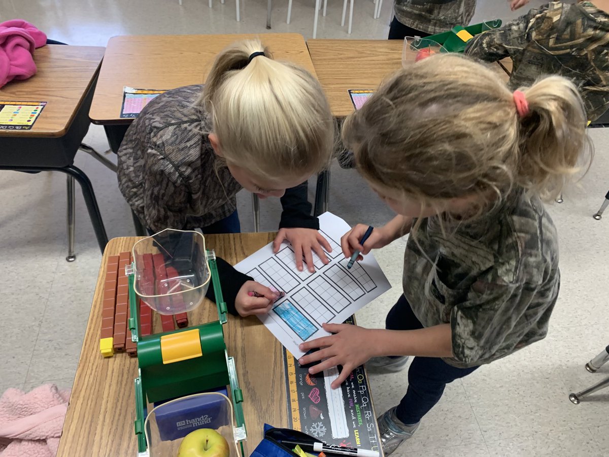 mrslarkinmath's tweet photo. Westside has been busy in October with lots of fun number talks and spooky counting collections! #amsti4all #wes_tigers https://t.co/pQ43R7uZ3q