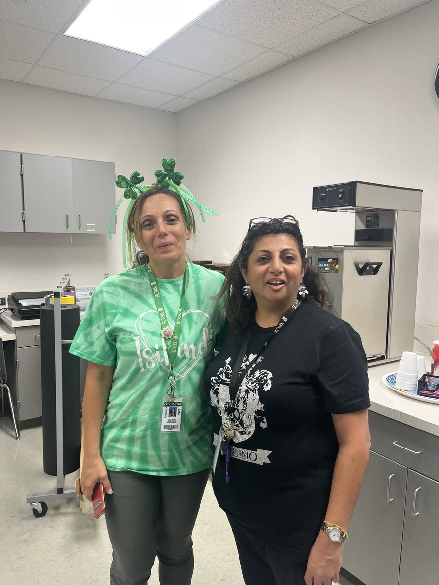 FionaSetna's tweet photo. My boo buddy Vicky Vivenzio#wceboobuddy https://t.co/laHbz5yoQ4