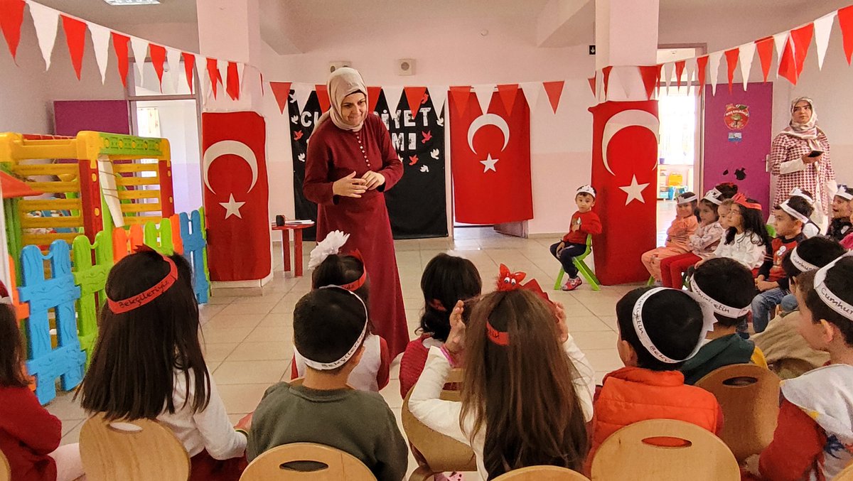 AnaokuluVilayet's tweet photo. Yaşasın Cumhuriyet...
@tcmeb
@MalatyaMem
@behcet_bakir
@cemalkalay44
@yesilyurtmem44

#cumhuriyetbayramıkutluolsun 
#cumhuriyetbayramı https://t.co/pUm1omyBfN