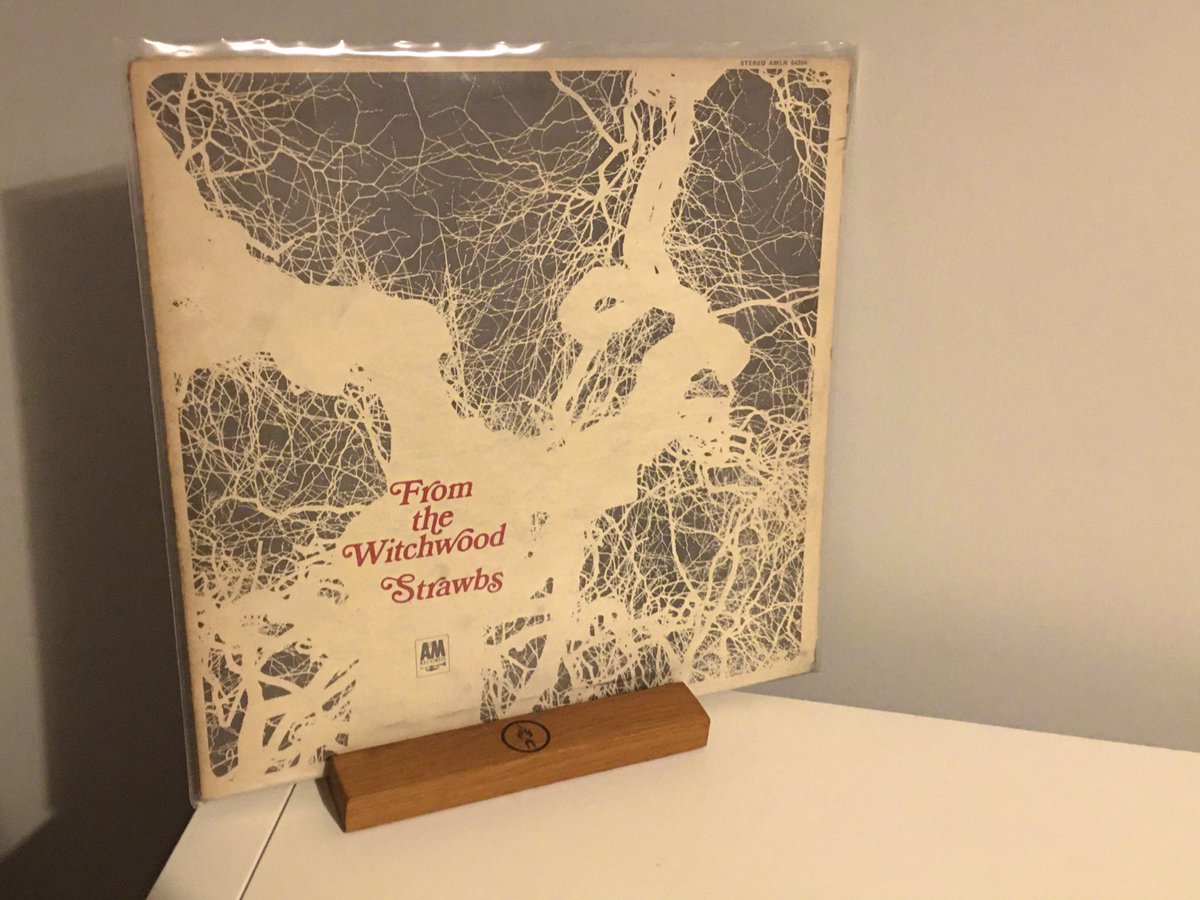 RobertCentury's tweet photo. One of my all time favourite albums. Mixing folk, prog and psychedelia with a hint of pop melody thrown in, and a fantastic Tony Visconti production #BolanConnection #albums2hearlisteningparty https://t.co/yhyHCToKDj