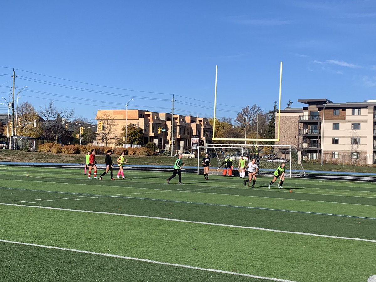 Beautiful afternoon for our final field hockey scrimmage of the season 🏑 Grateful to have coached this special group. And a thank you to our special guest <a href="/jeanmajor13/">jean major</a> and a couple of <a href="/STAOakville/">STA Oakville</a> alum who joined the game <a href="/gostaraiders/">STA Athletics & Phys-Ed</a>
