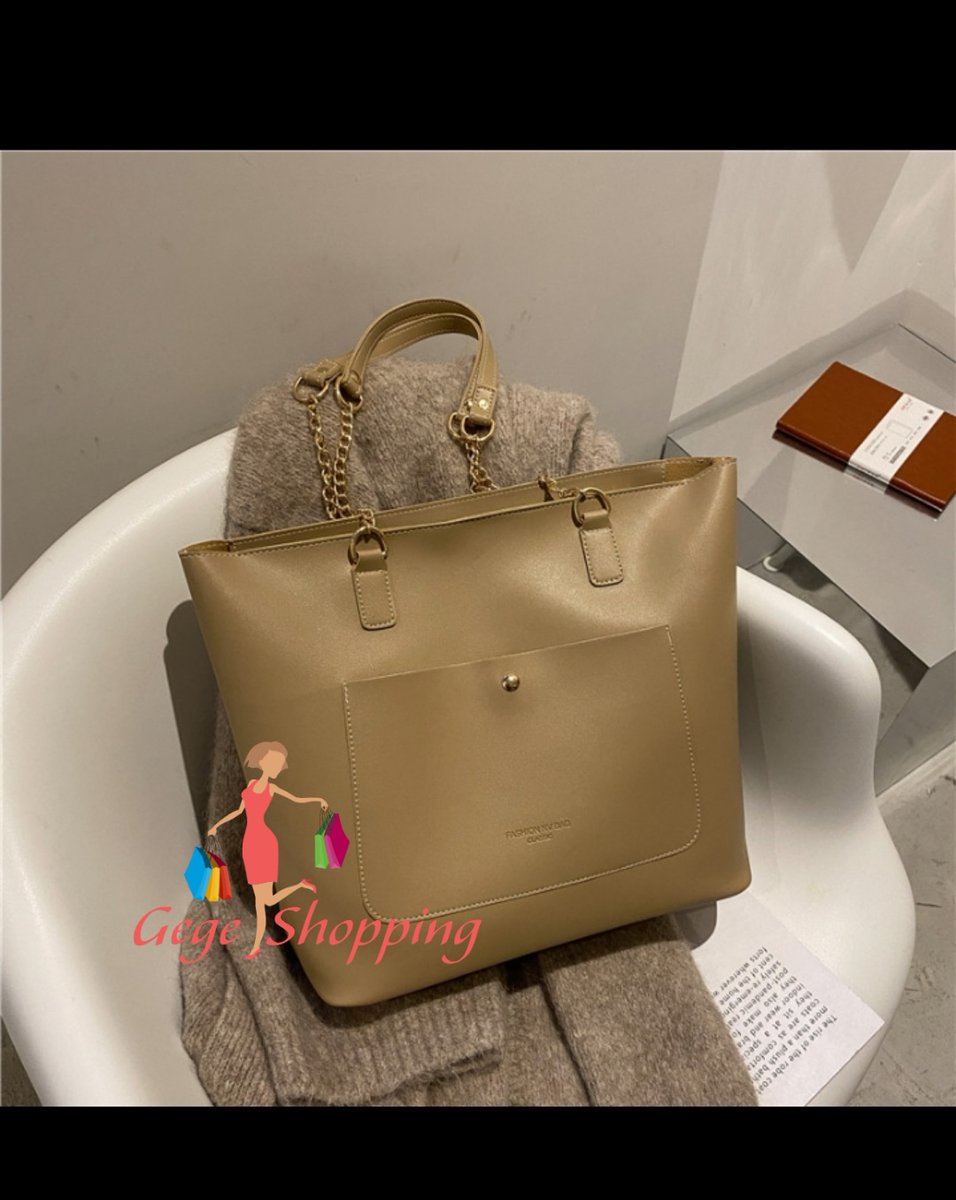 شنط جلد حجم كبير🧚🏻‍♀️💜
السعر 11000

الطلب اسمك ورقمين وعنوانك وصورة طلبك 🌻🌻
لايك ورتويت ومتابعة وتاخديها ب 10000💃💃💃